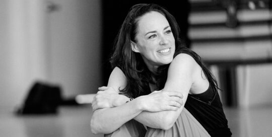 Headshot of Lisa Davies