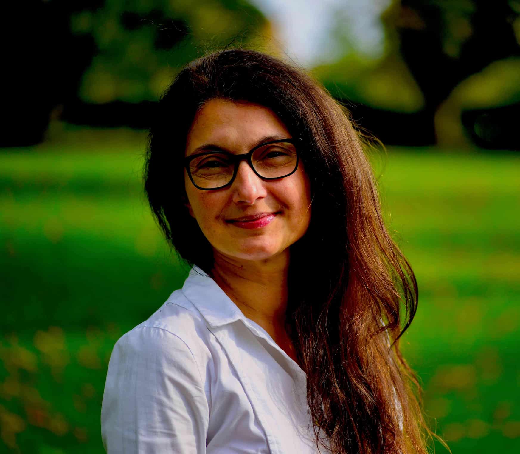 Dina Mufti