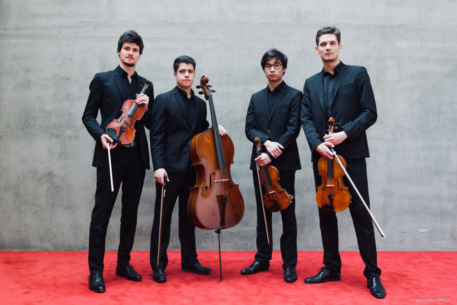 Quatuor Elmire. Photo by Sébastien Brod 
