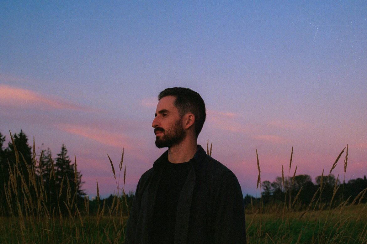 Headshot of Luca Fogale