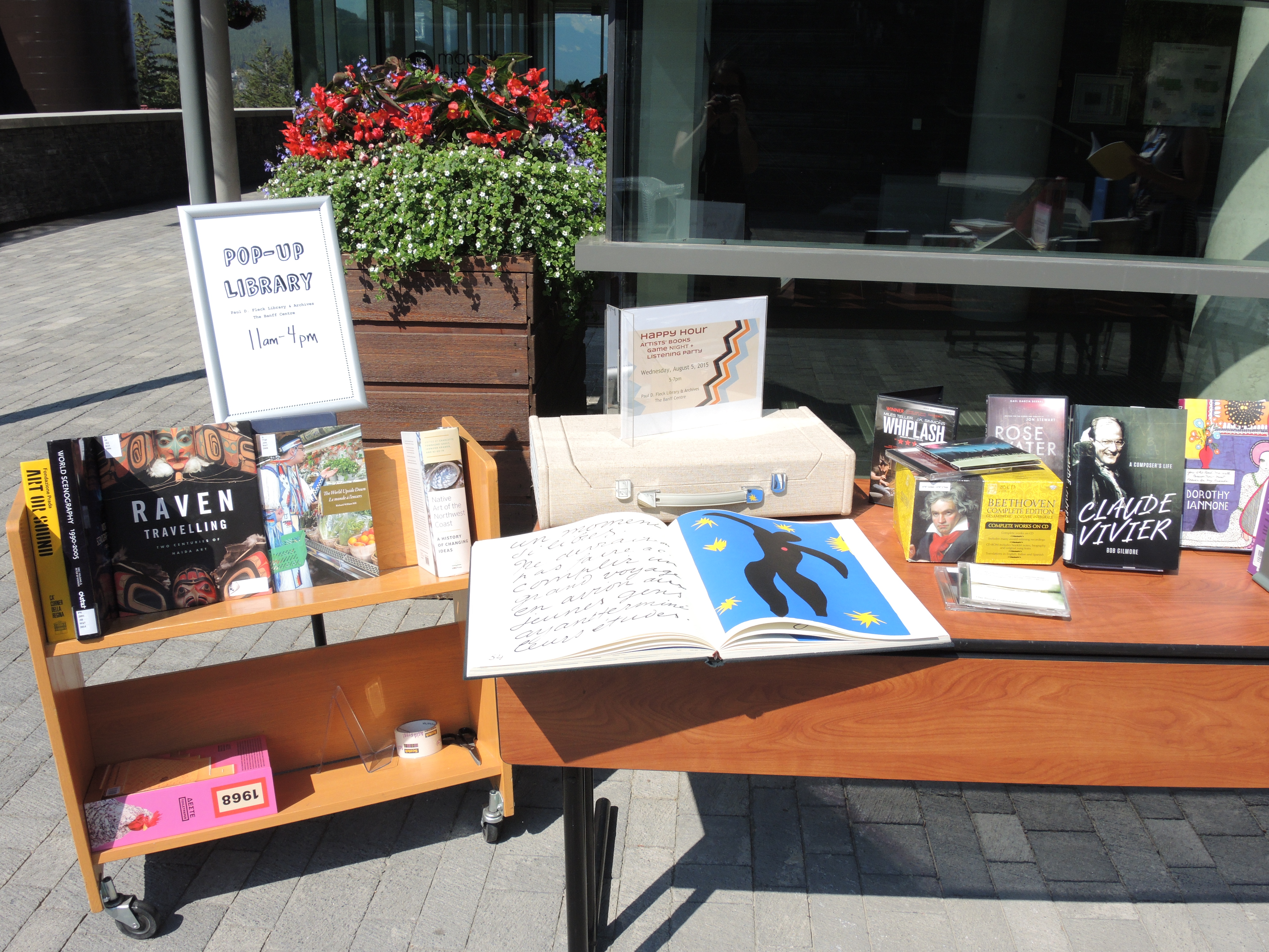 Alaska Udfyld spisekammer Introducing Banff Centre's Pop-up Library! | Banff Centre