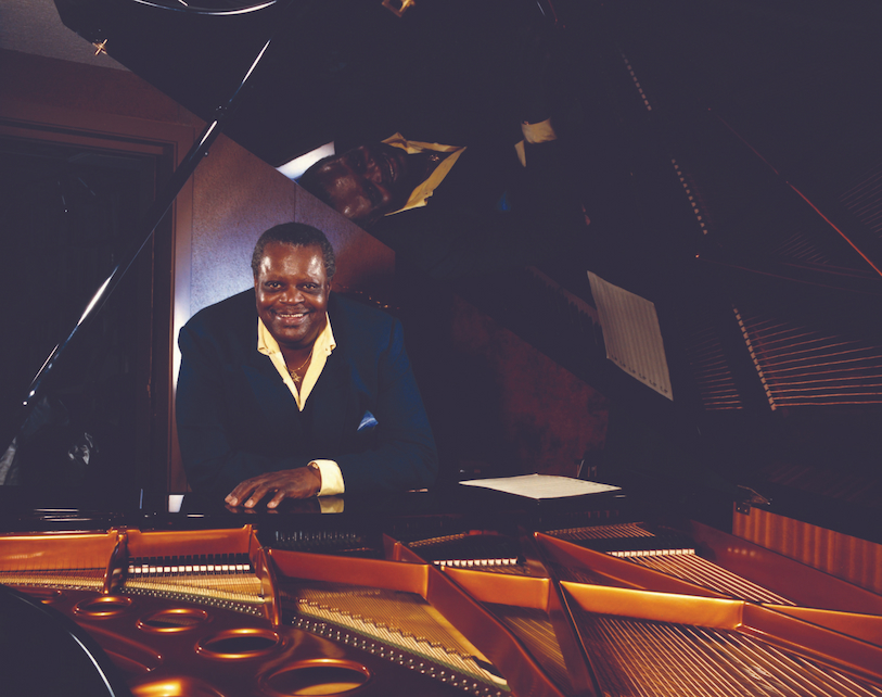 Oscar Peterson, photo by Al Gilbert, CM., F.R.P.S.
