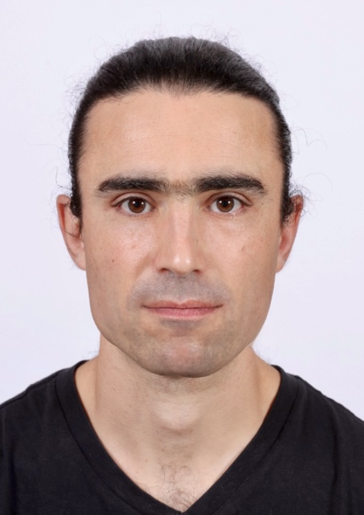 Headshot of Vincent Mons