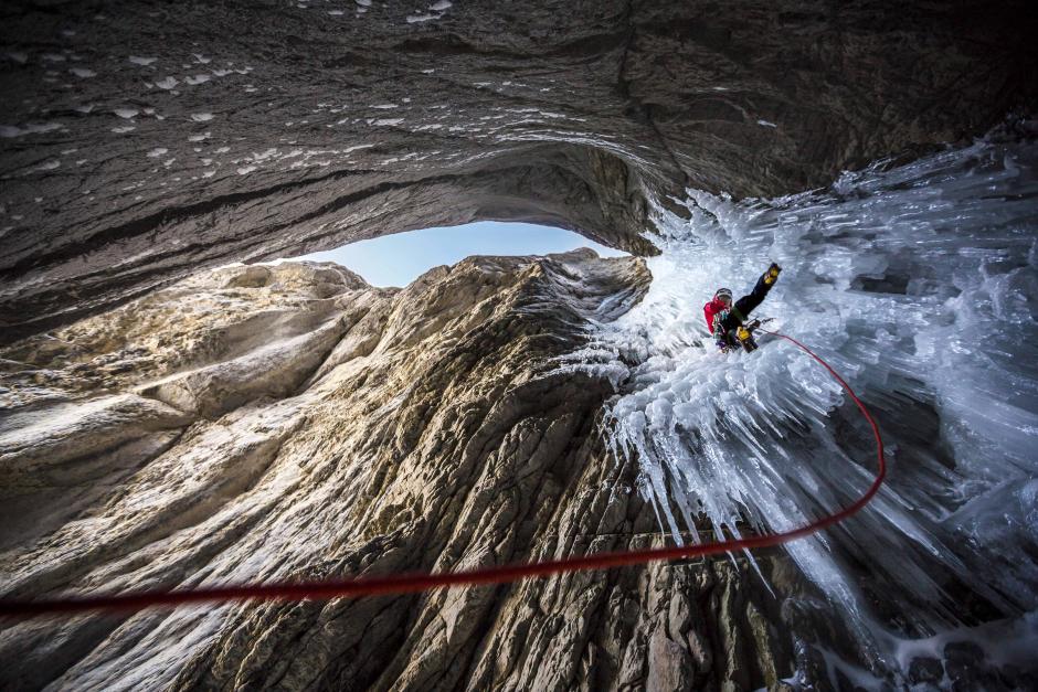 Larry Shiu, Cascade Mountain, Banff National Park © John Price