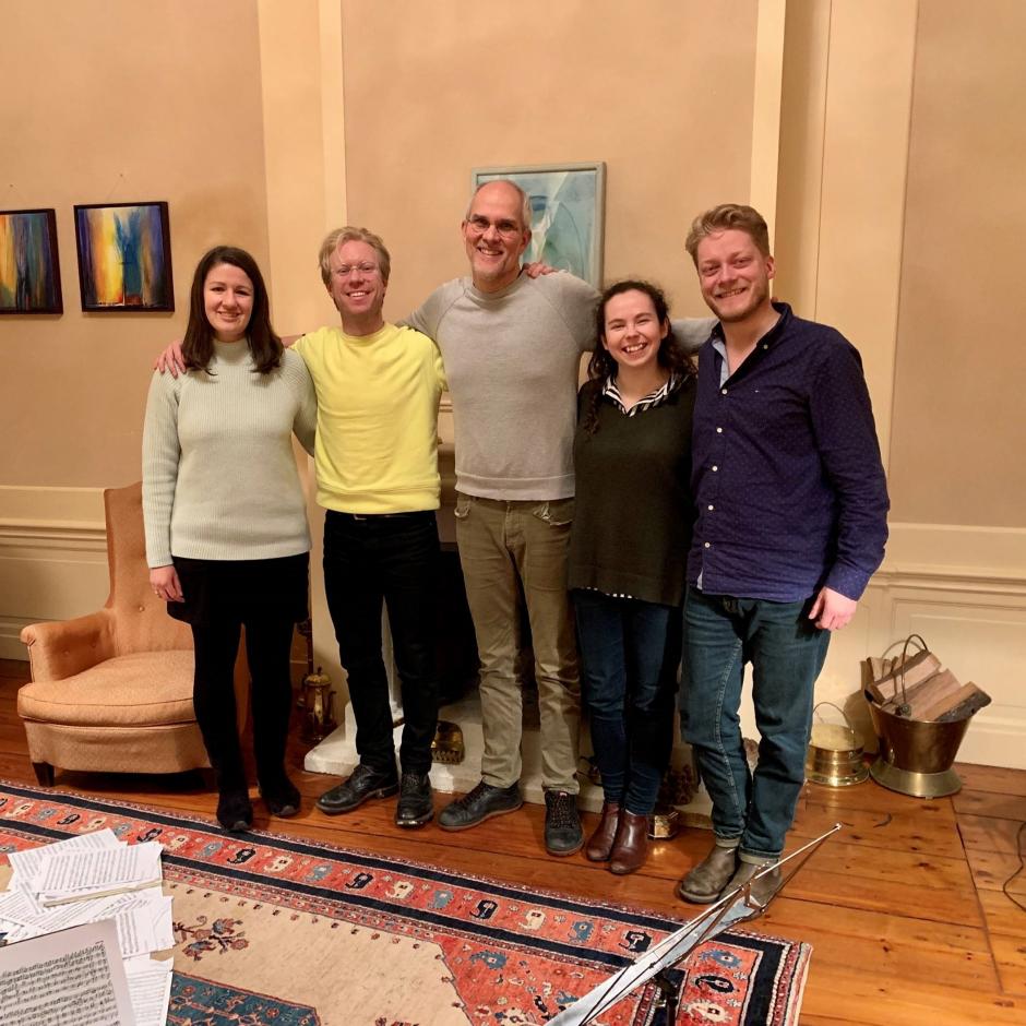 From left to right: Bryony Gibson-Cornish, Johannes Marmen, Jonathon Brown, Sinéad O’Halloran, Laia Braun Five musicians stand together in a row smiling at the camera