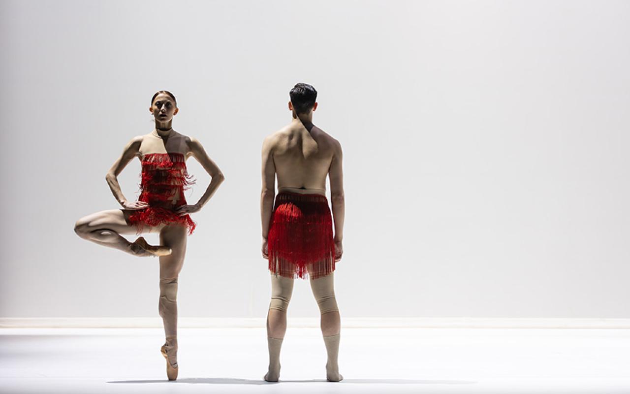 Image of ballet dancers from Ballet Edmonton's performance of Meteorite.