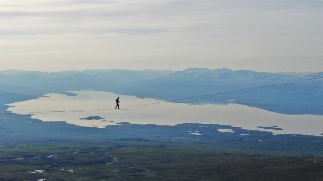 From the film Lapporten Skyline