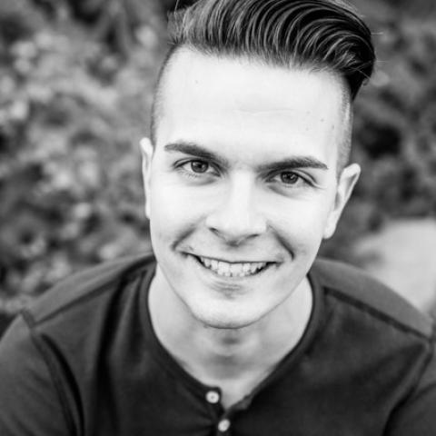 Daniel Voth