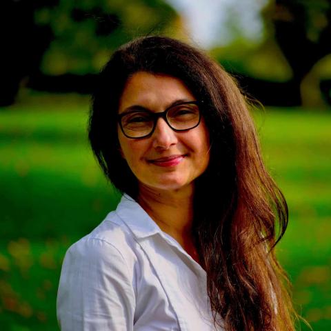 Dina Mufti