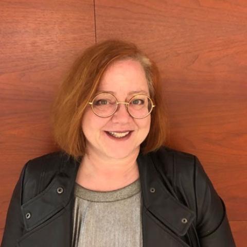 Donna Sharpe headshot