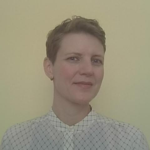 Head shot of Pil Hansen