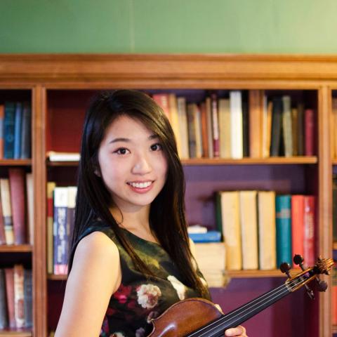 Stephanie Liu