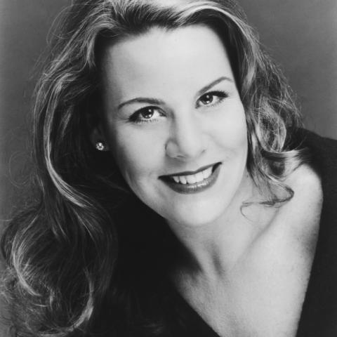 Laura Tucker
