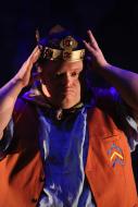 Niall with Crown